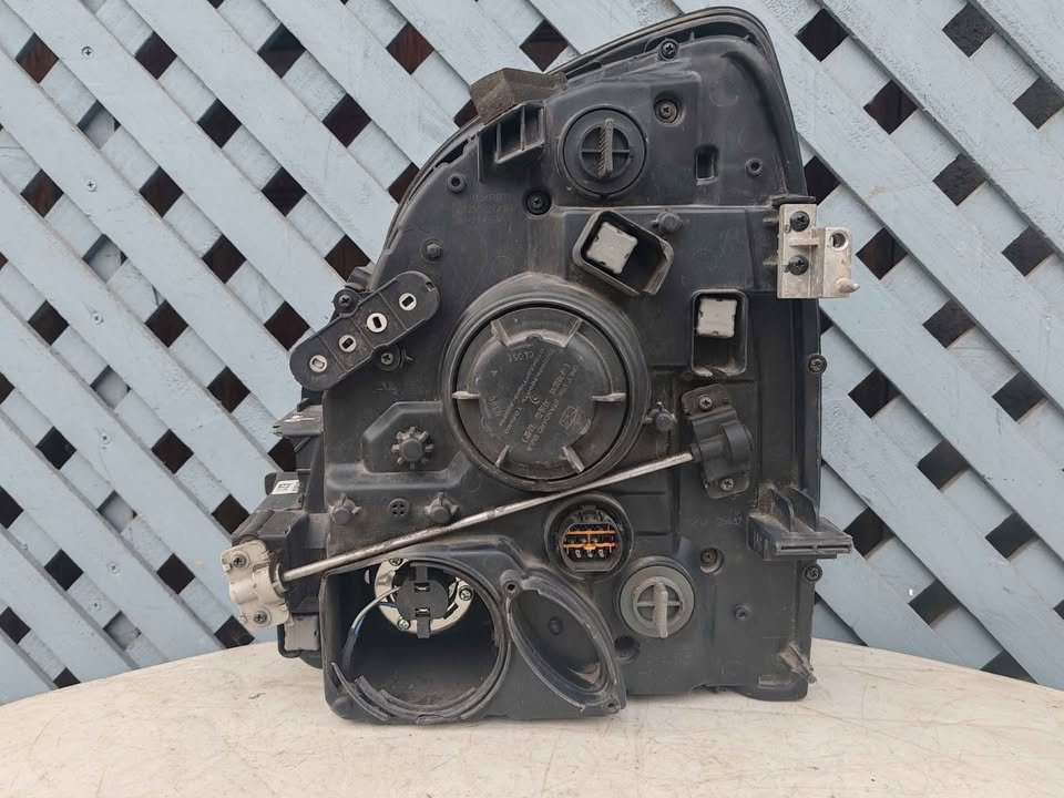 Óptico derecho Hyundai Porter 2021 - 2025 - Imagen 8