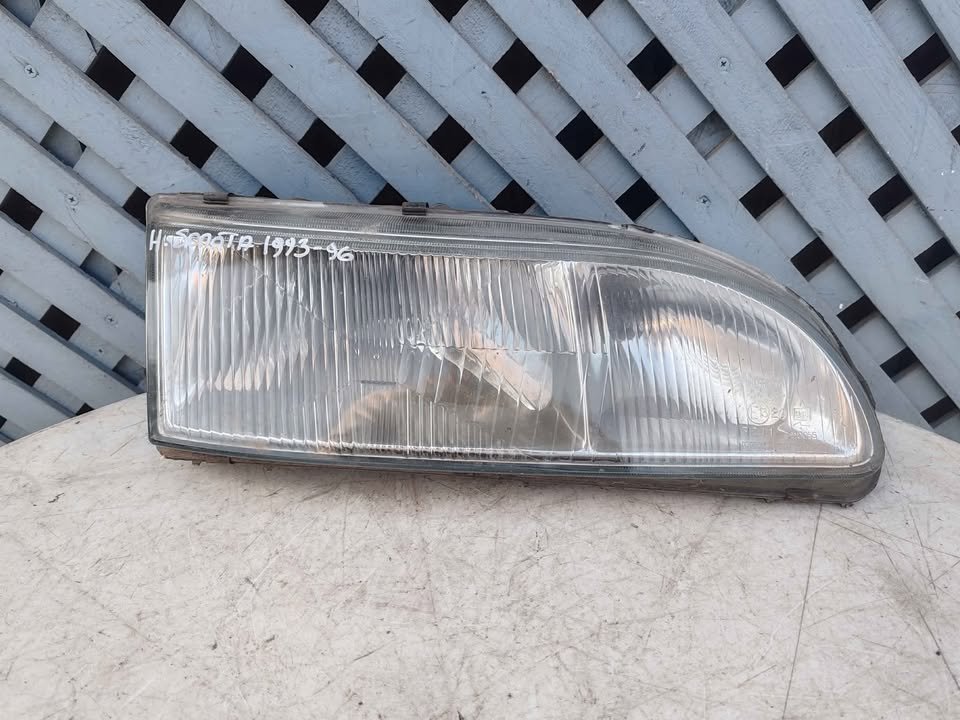 Óptico derecho Hyundai Sonata 1993 - 1996