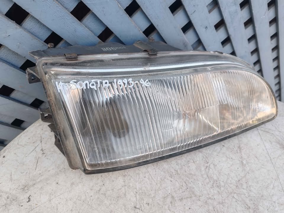 Óptico derecho Hyundai Sonata 1993 - 1996 - Imagen 2