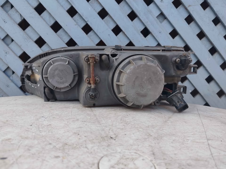 Óptico derecho Hyundai Sonata 1993 - 1996 - Imagen 6