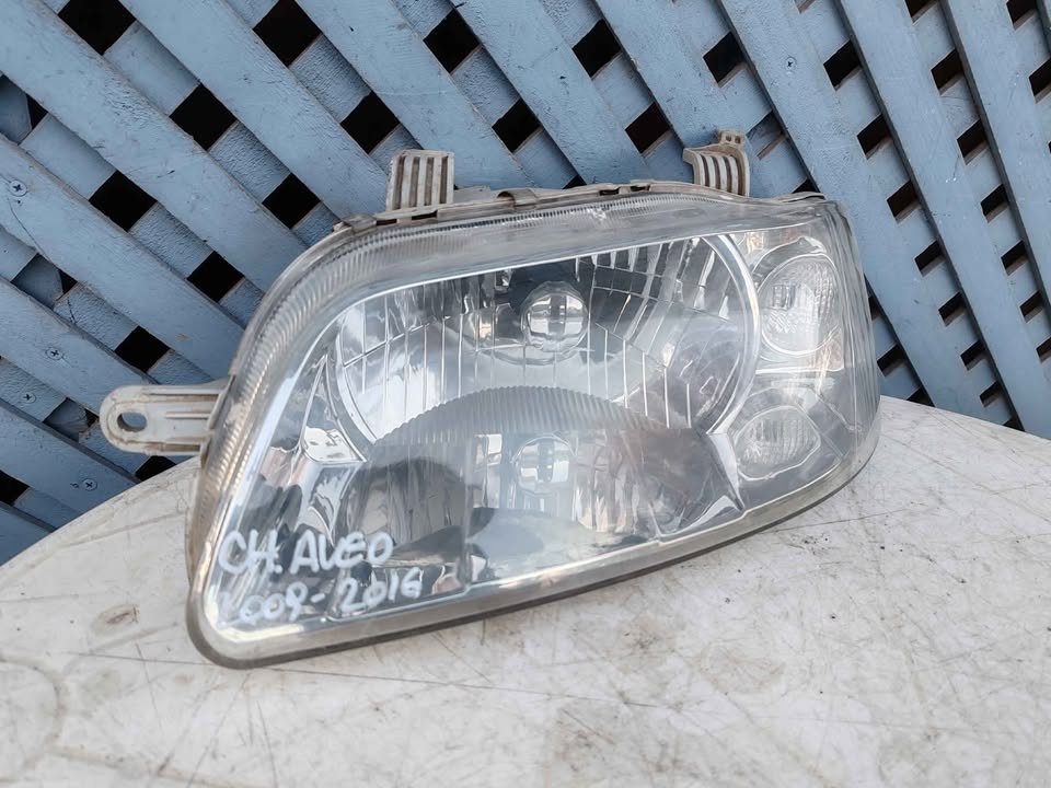 Óptico izquierdo Chevrolet Aveo 2003 - 2004 - Imagen 2
