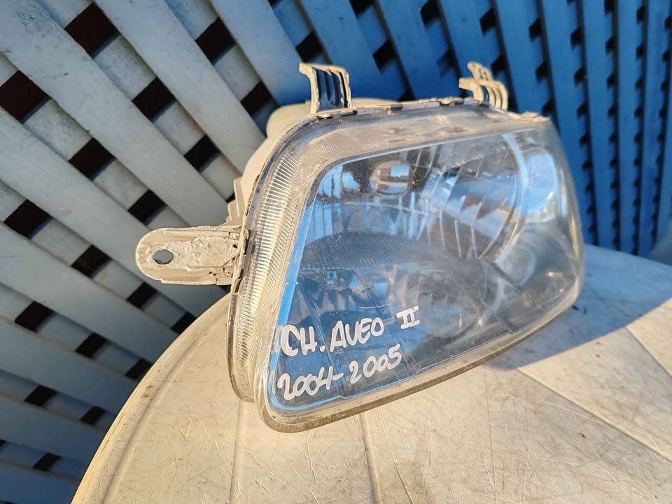 Óptico izquierdo Chevrolet Aveo 2003 - 2004 III - Imagen 2