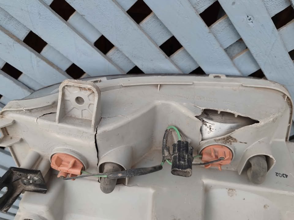 Óptico izquierdo Hyundai HD500 y HD1000 - Imagen 5