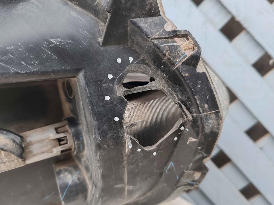 Óptico izquierdo Mitsubishi L200 2016 - 2018 II - Imagen 6