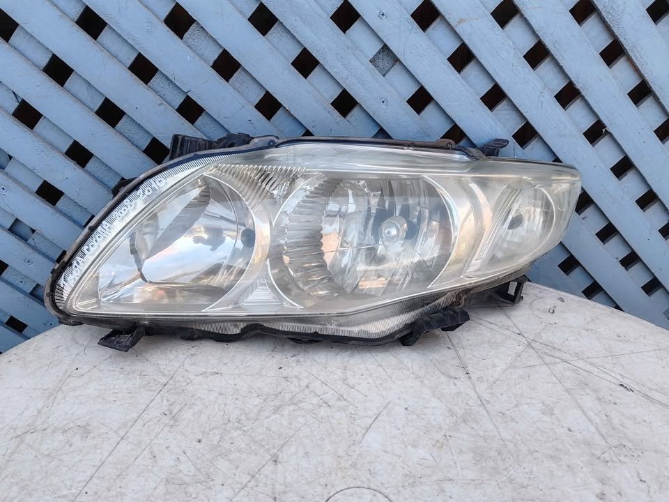 Óptico izquierdo Toyota Corolla 2008 - 2010