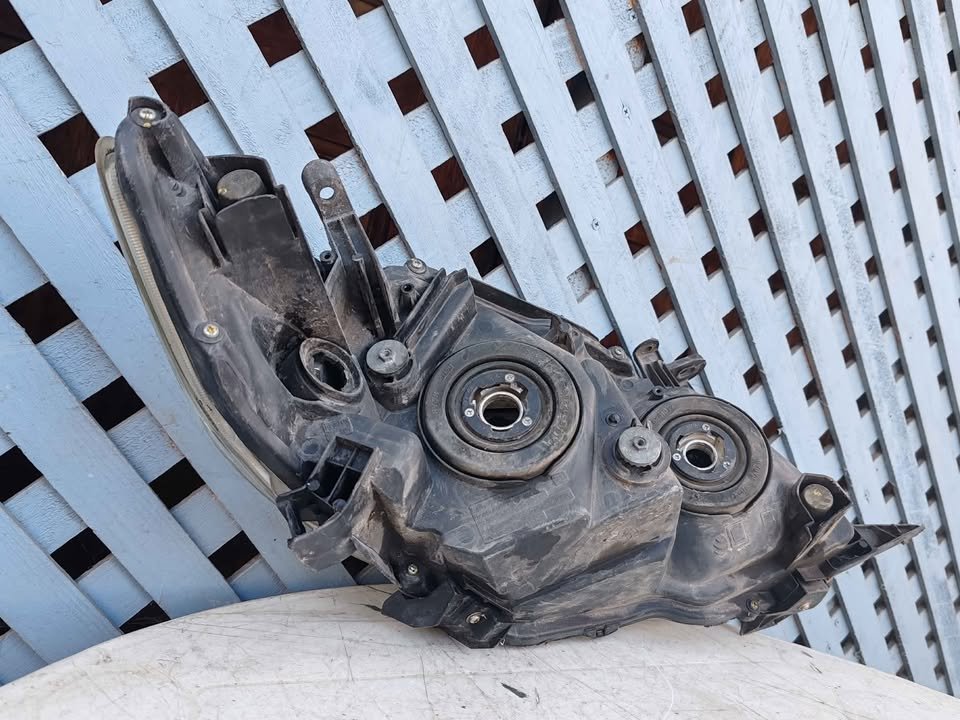 Óptico izquierdo Toyota Corolla 2008 - 2010 - Imagen 5