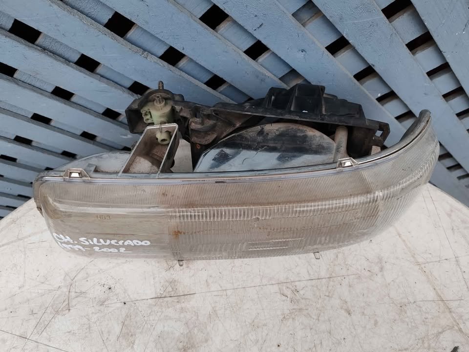 Óptico superior izquierdo Chevrolet Silverado 1500 1999 - 2002 - Imagen 4