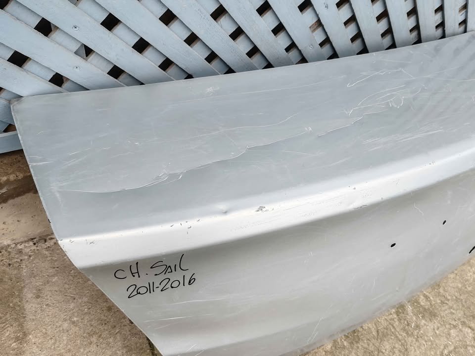 Tapa maleta Chevrolet Sail 2011 - 2016 - Imagen 5