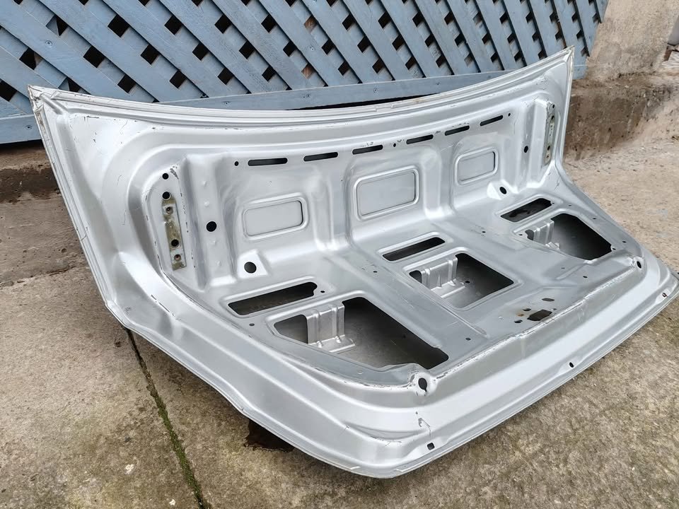 Tapa maleta Chevrolet Sail 2011 - 2016 - Imagen 6