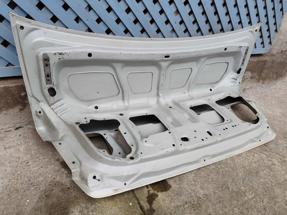 Tapa maleta Mazda 626 1998 - 2003 - Imagen 7
