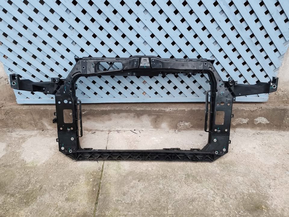 Frontal Mahindra XUV300 2023 - 2025