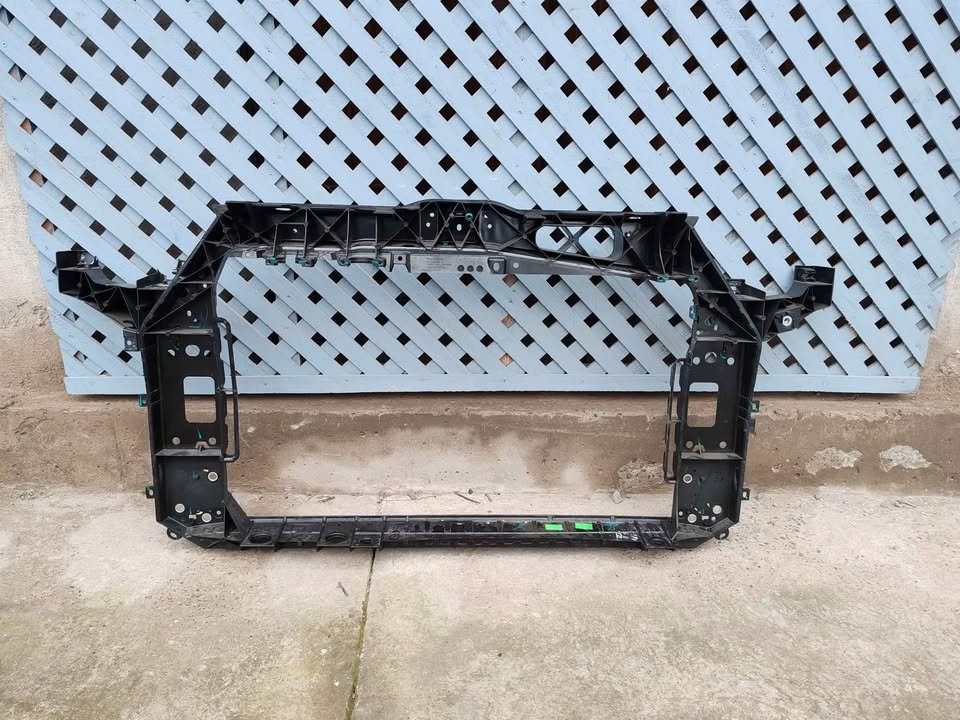 Frontal Mahindra XUV300 2023 - 2025 - Imagen 7