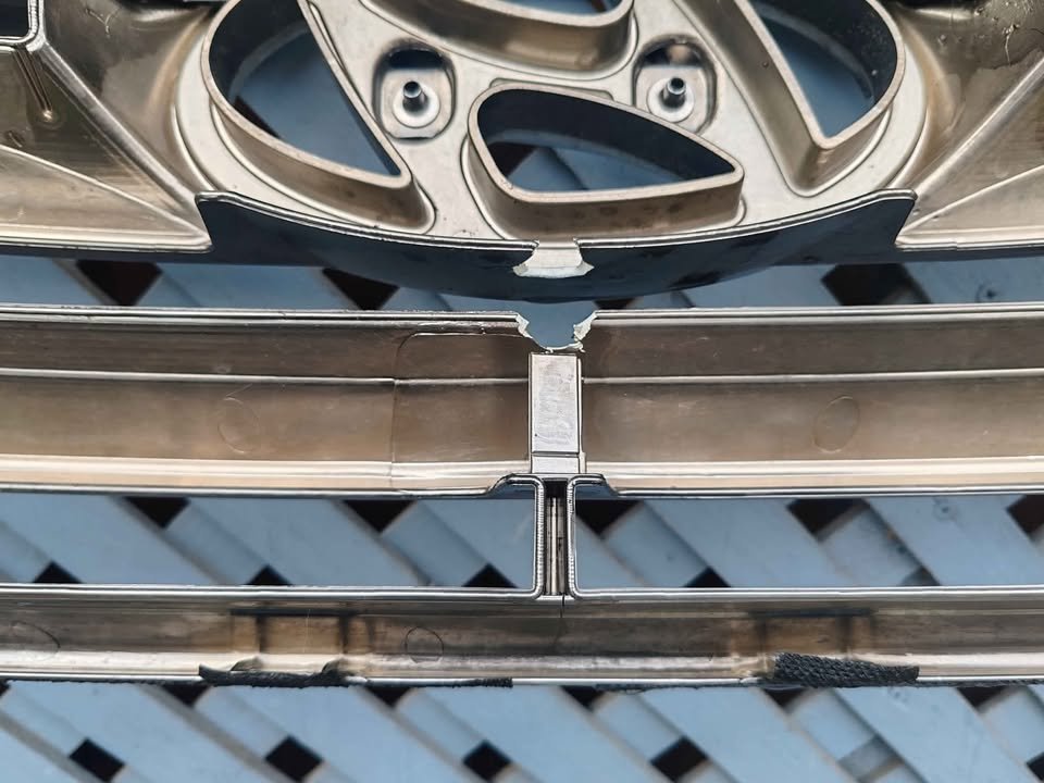 Mascara Hyundai Santa Fe 2016 - 2018 - Imagen 7