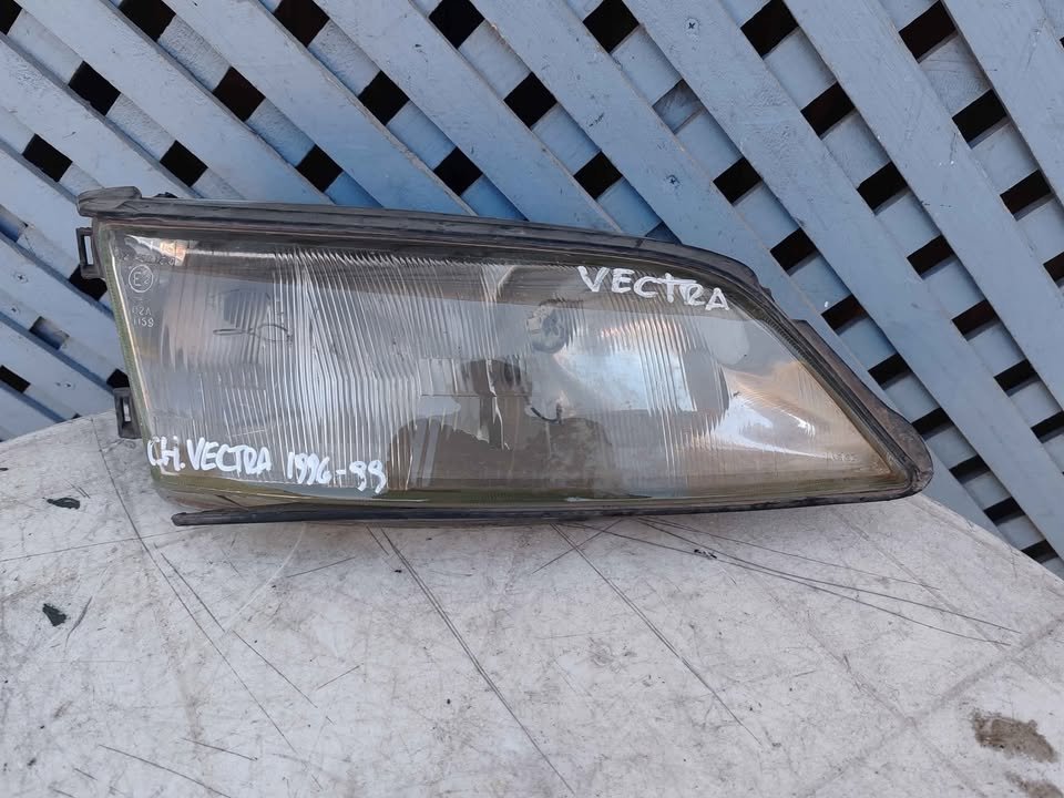 Óptico derecho Chevrolet Vectra 1996 - 1999