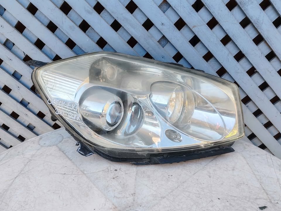 Óptico derecho Geely EX7 2011 - 2017