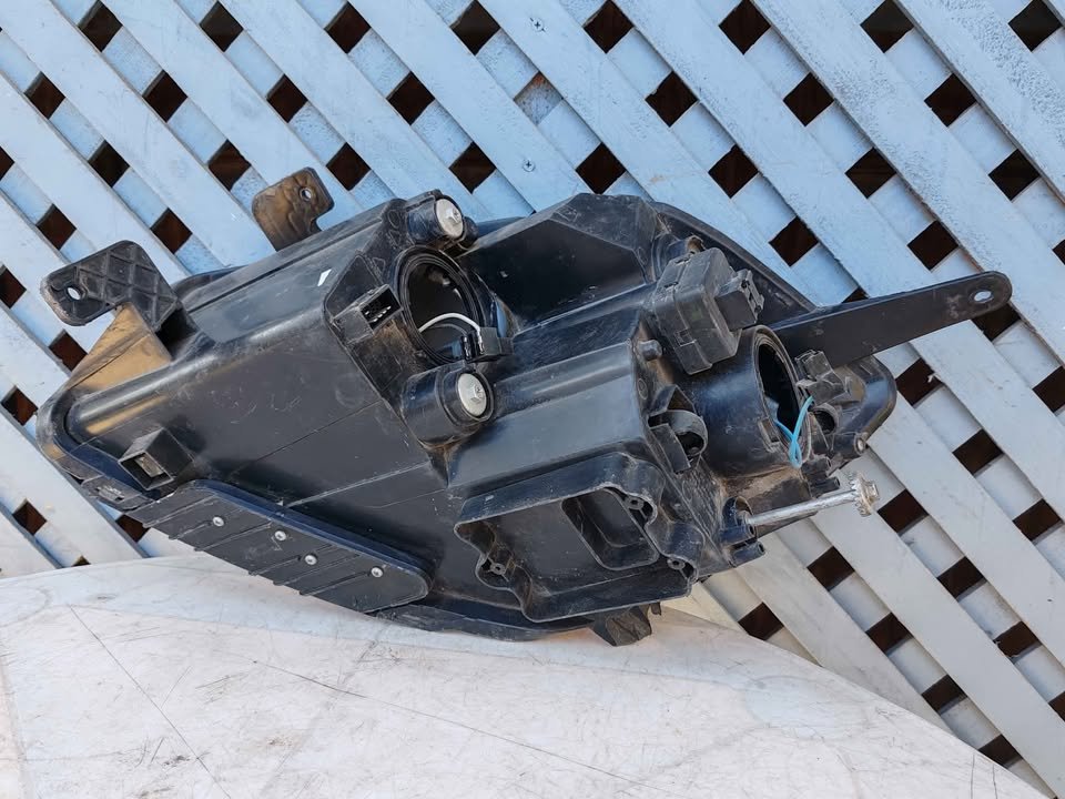 Óptico derecho Geely EX7 2011 - 2017 - Imagen 8