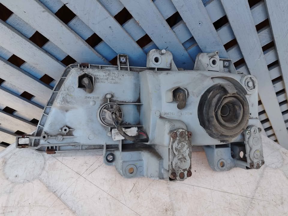 Óptico derecho Isuzu NPR NKR NQR NHR 1995 - 2003 - Imagen 6