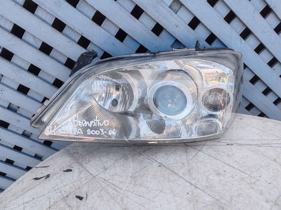 Óptico izquierdo Chevrolet Astra 2003 - 2006