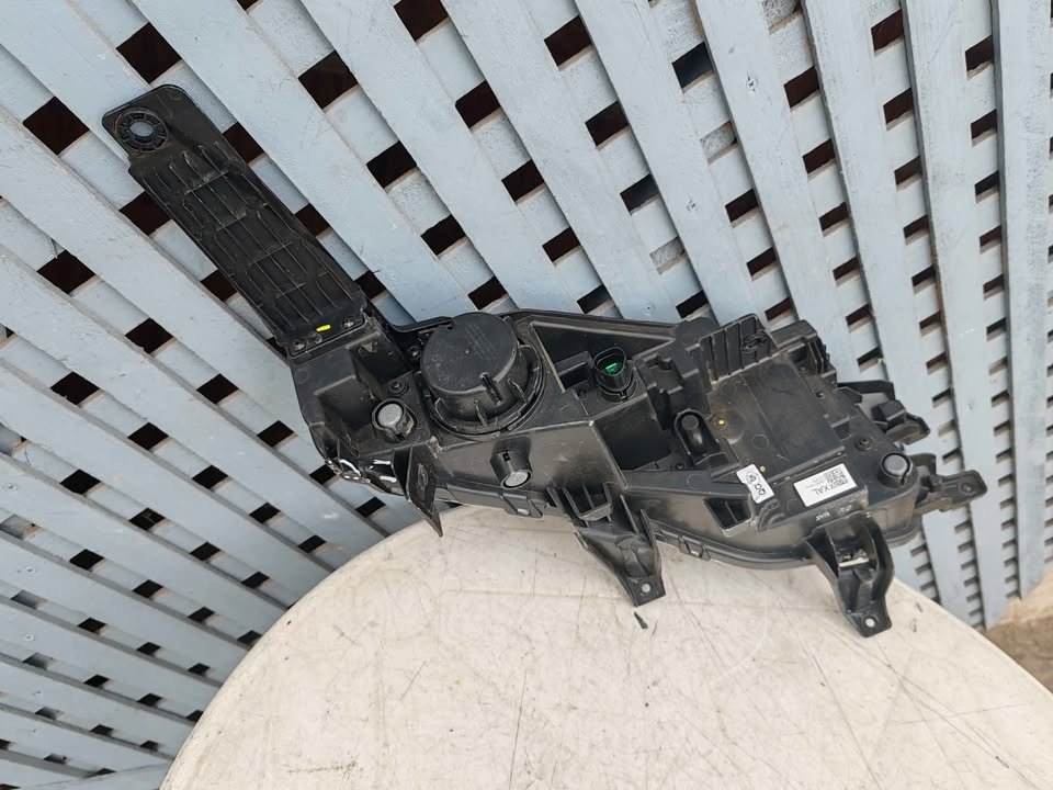 Óptico izquierdo Hyundai Creta 2024 - 2025 - Imagen 7