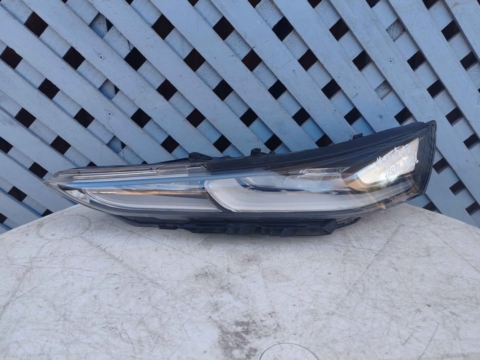 Óptico izquierdo Hyundai Santa Fe 2019 - 2021