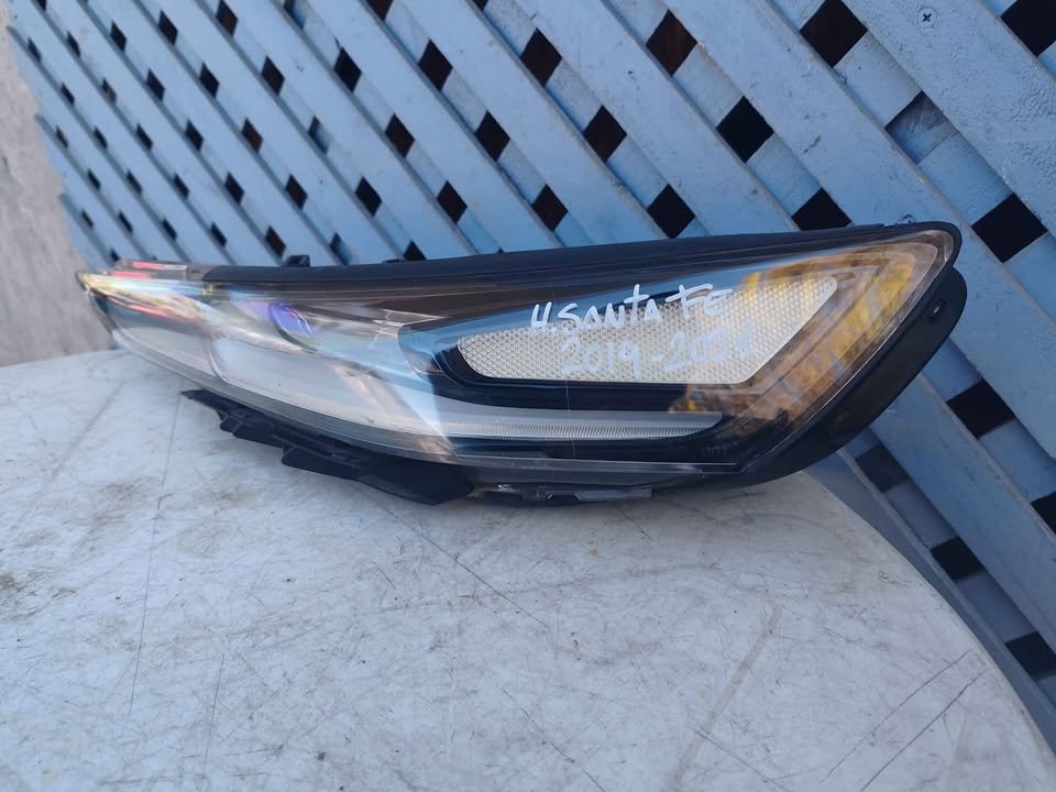 Óptico izquierdo Hyundai Santa Fe 2019 - 2021 - Imagen 2