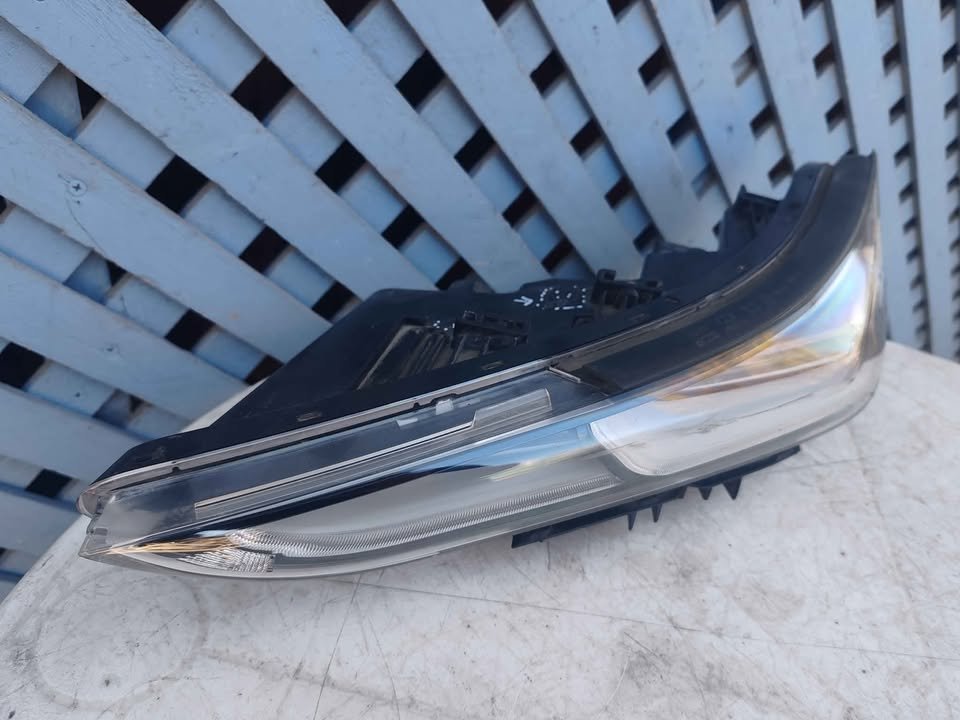 Óptico izquierdo Hyundai Santa Fe 2019 - 2021 - Imagen 3