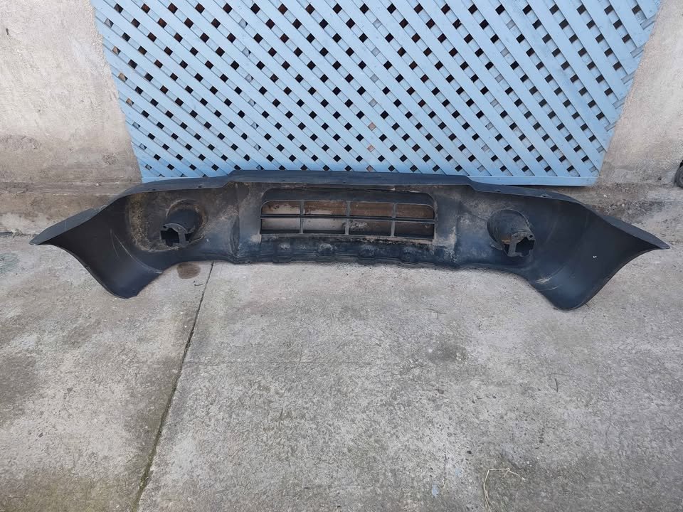 Parachoque delantero Nissan Terrano 2005 - 2014 - Imagen 8