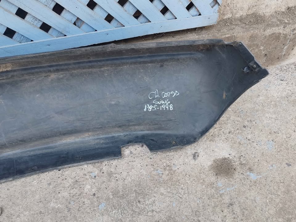 Parachoque trasero Chevrolet Corsa Swing 1995 - 1999 - Imagen 6