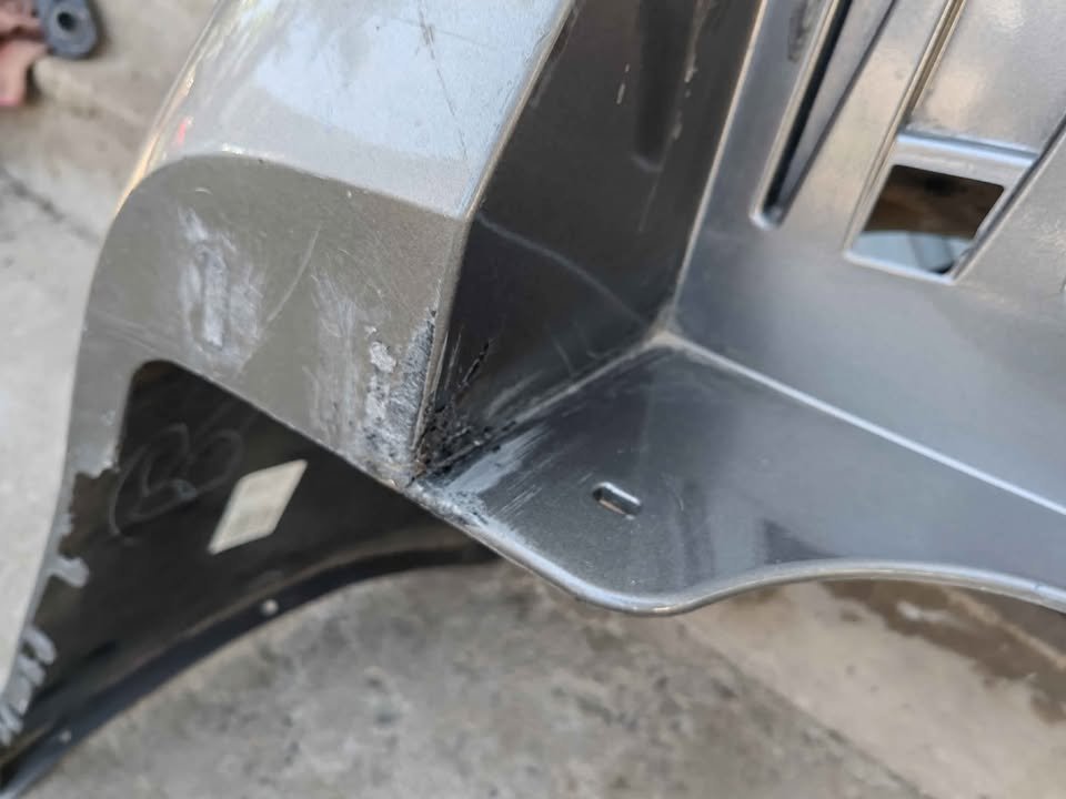 Parachoque trasero Chevrolet Tahoe 2007 - 2014 - Imagen 5