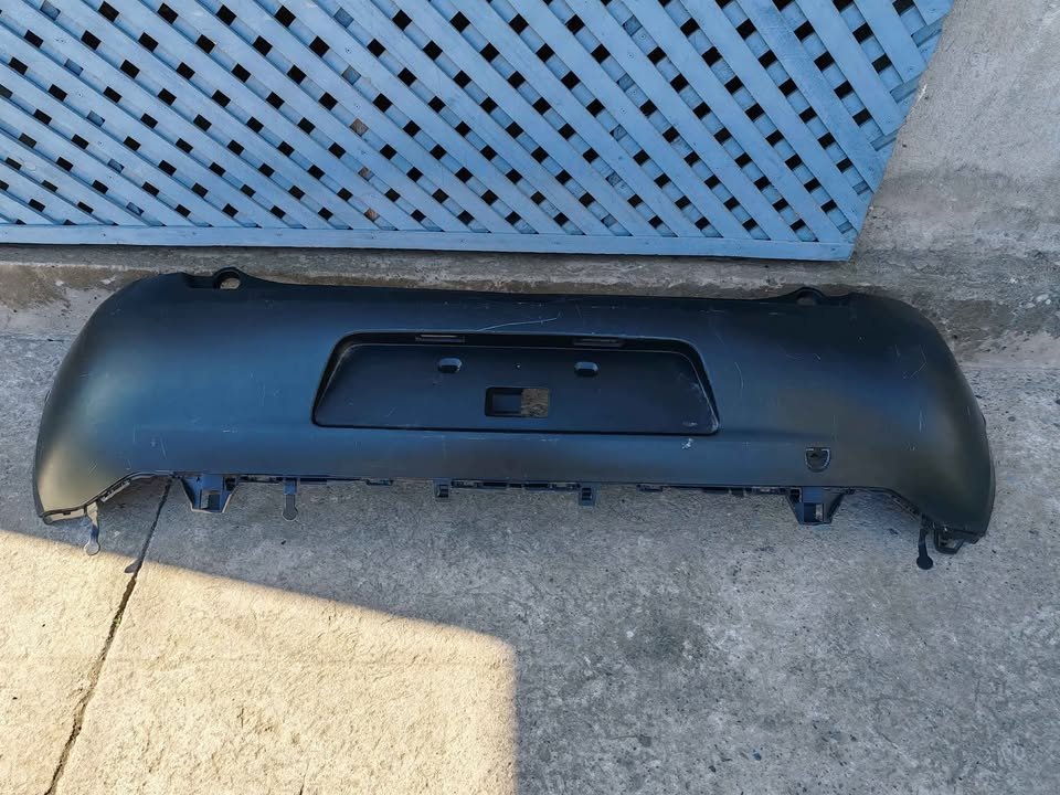 Parachoque trasero Citroen C3 2010 - 2016 - Imagen 2