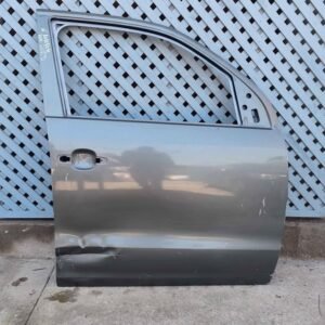 Puerta delantera derecha Volkswagen Amarok 2011 - 2023