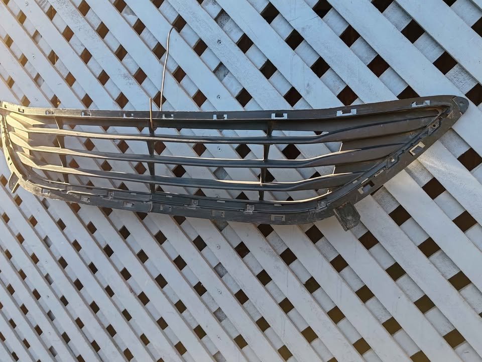 Rejilla de parachoque Hyundai Elantra 2011 - 2014 - Imagen 3