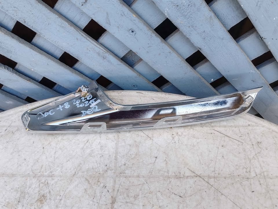 Bisel de neblinero derecho JAC T8 2020 - 2025 - Imagen 4