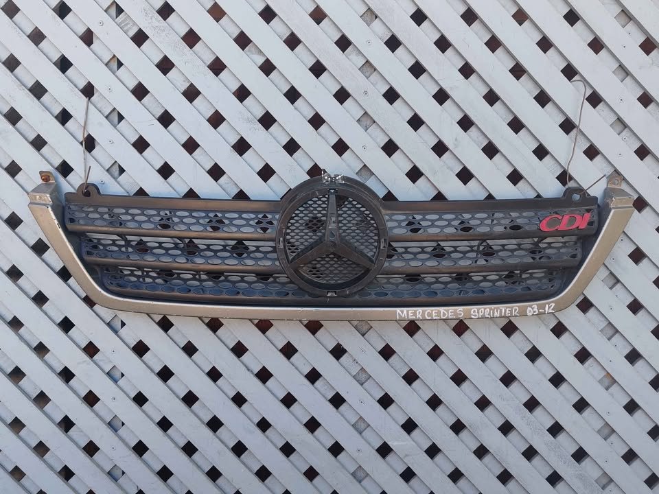 Máscara Mercedes Sprinter 2003 - 2012