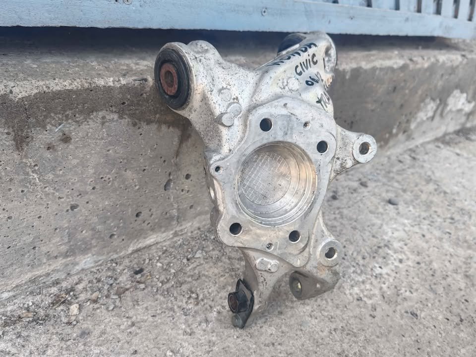 Muñón trasero derecho Honda Civic 2006 - 2012 - Imagen 4