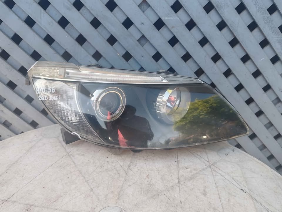 Óptico derecho BYD S6 2012 - 2016