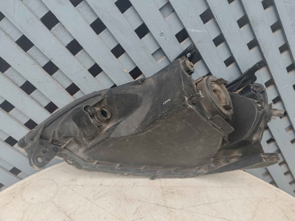 Óptico derecho Daihatsu YRV 2000 - 2005 - Imagen 5
