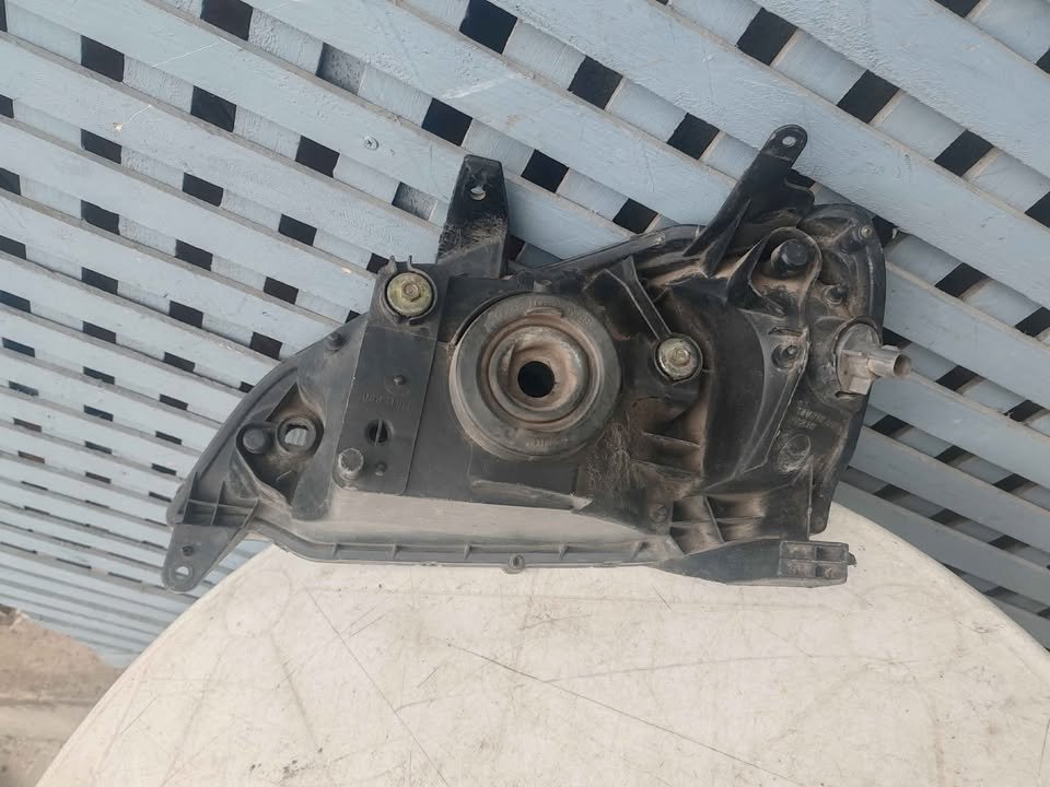 Óptico derecho Daihatsu YRV 2000 - 2005 - Imagen 6