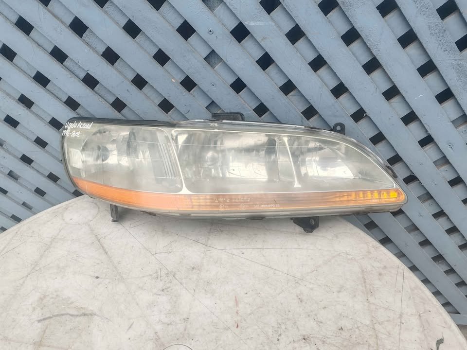 Óptico derecho Honda Accord 1998 - 2002