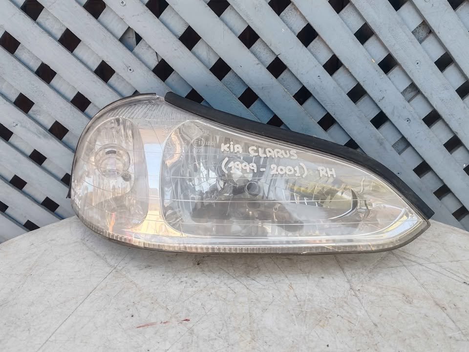 Óptico derecho Kia Clarus 1999 - 2001