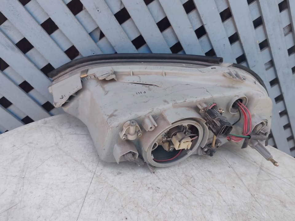 Óptico derecho Kia Clarus 1999 - 2001 - Imagen 7