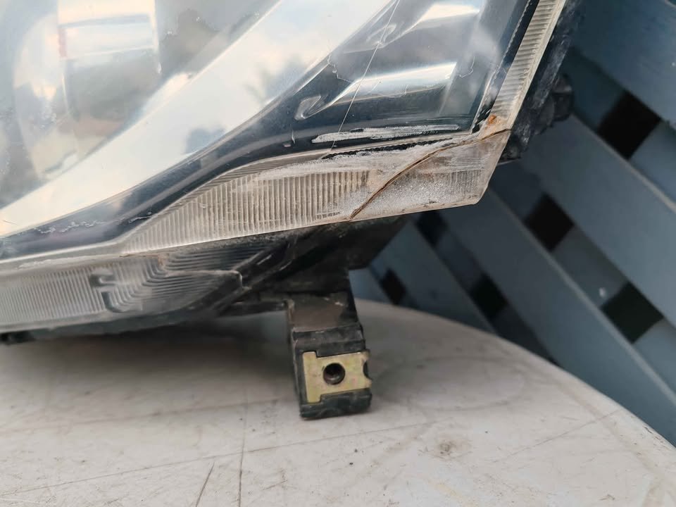 Óptico izquierdo Geely SL 2011 - 2015 - Imagen 4