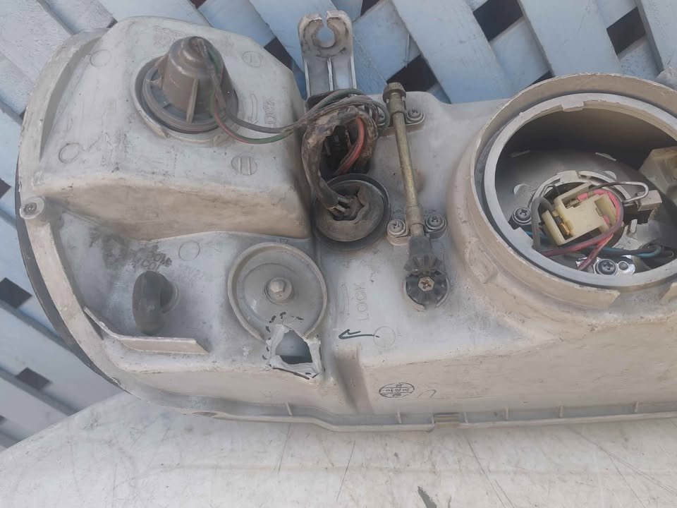 Óptico izquierdo Kia Carnival 1999 - 2002 - Imagen 5