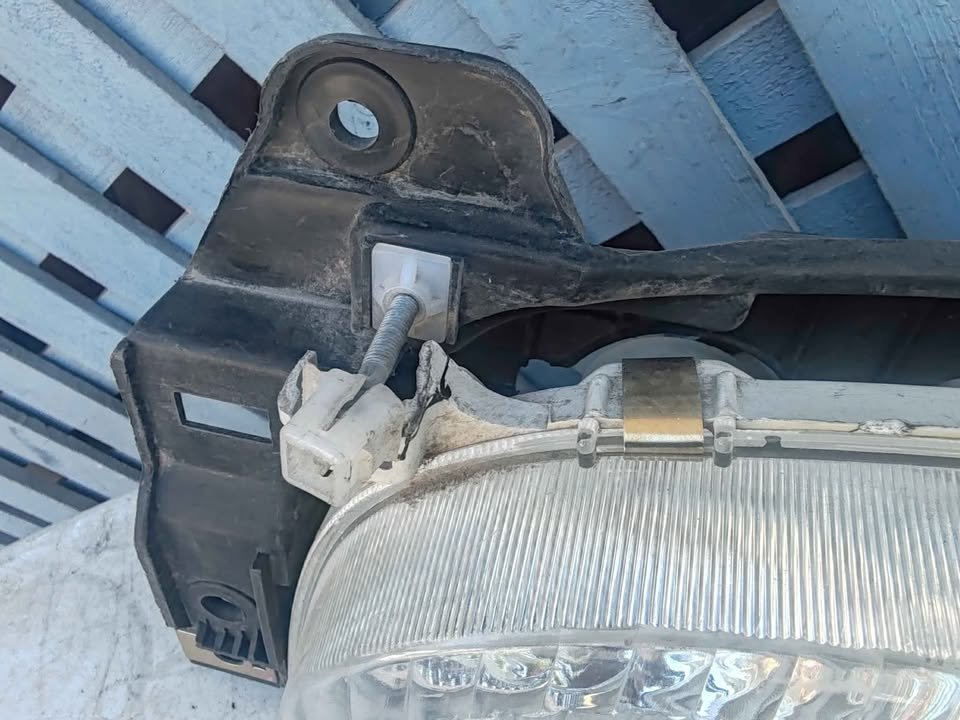 Óptico izquierdo Kia Frontier 1998 - 2001 - Imagen 4