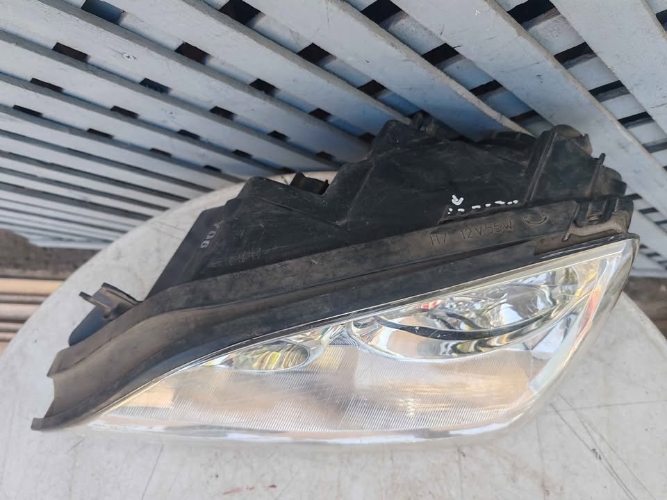 Óptico izquierdo Kia Sorento 2003 - 2006 - Imagen 4