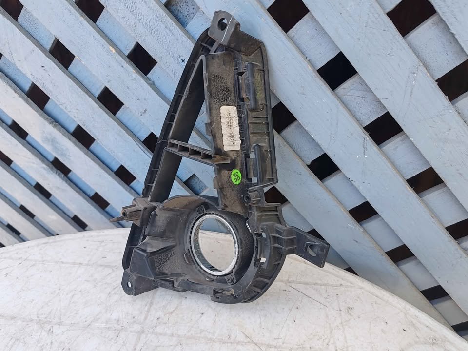 Tapa de neblinero izquierdo Hyundai Grand i10 2021 - 2023 - Imagen 4