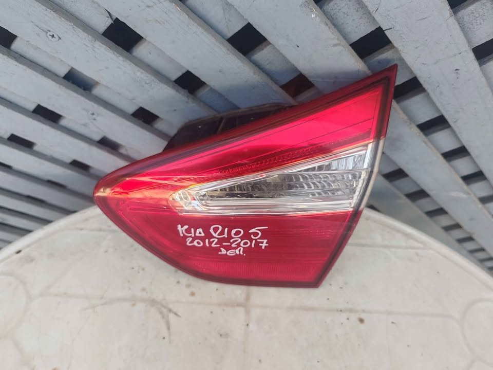 Foco trasero derecho Kia Rio 5 de portalón 2012 - 2017 - Imagen 3