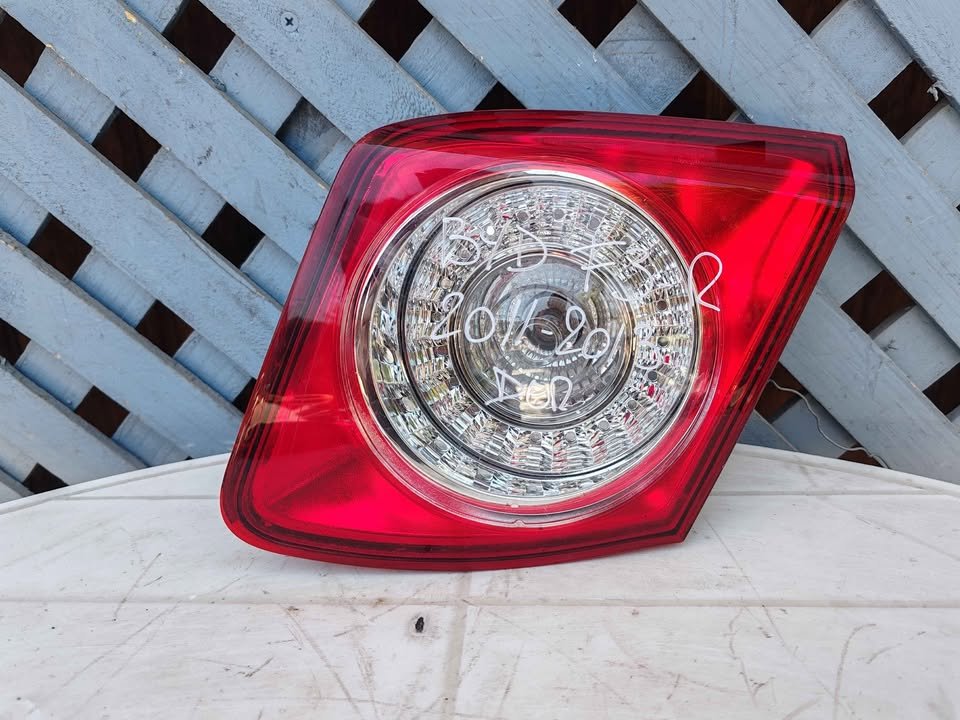 Foco trasero derecho de portalón BYD F3 R 2011 - 2013