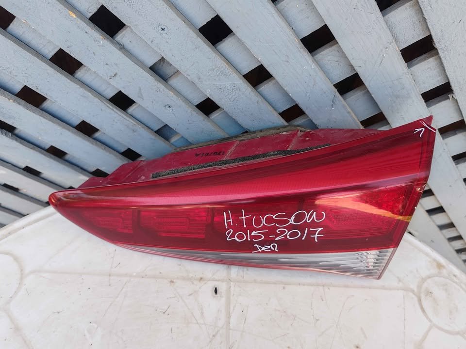 Foco trasero derecho de portalón Hyundai Tucson 2015 - 2017 - Imagen 4