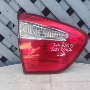 Foco trasero izquierdo de portalón Kia Rio 5  2012 - 2017